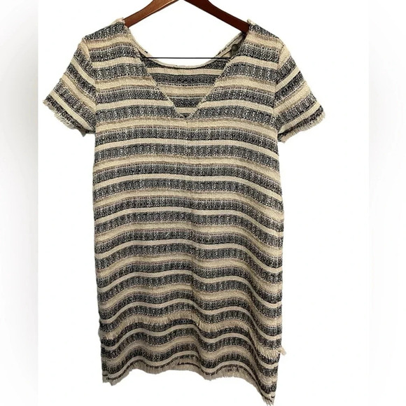 Basic striped knitted neutral dress  size large - Picture 1 of 4
